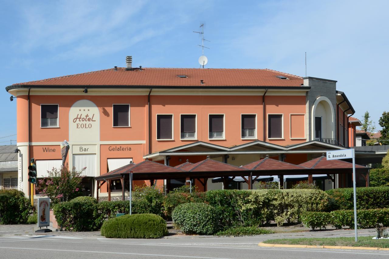 Hotel Eolo Sermide Exterior photo